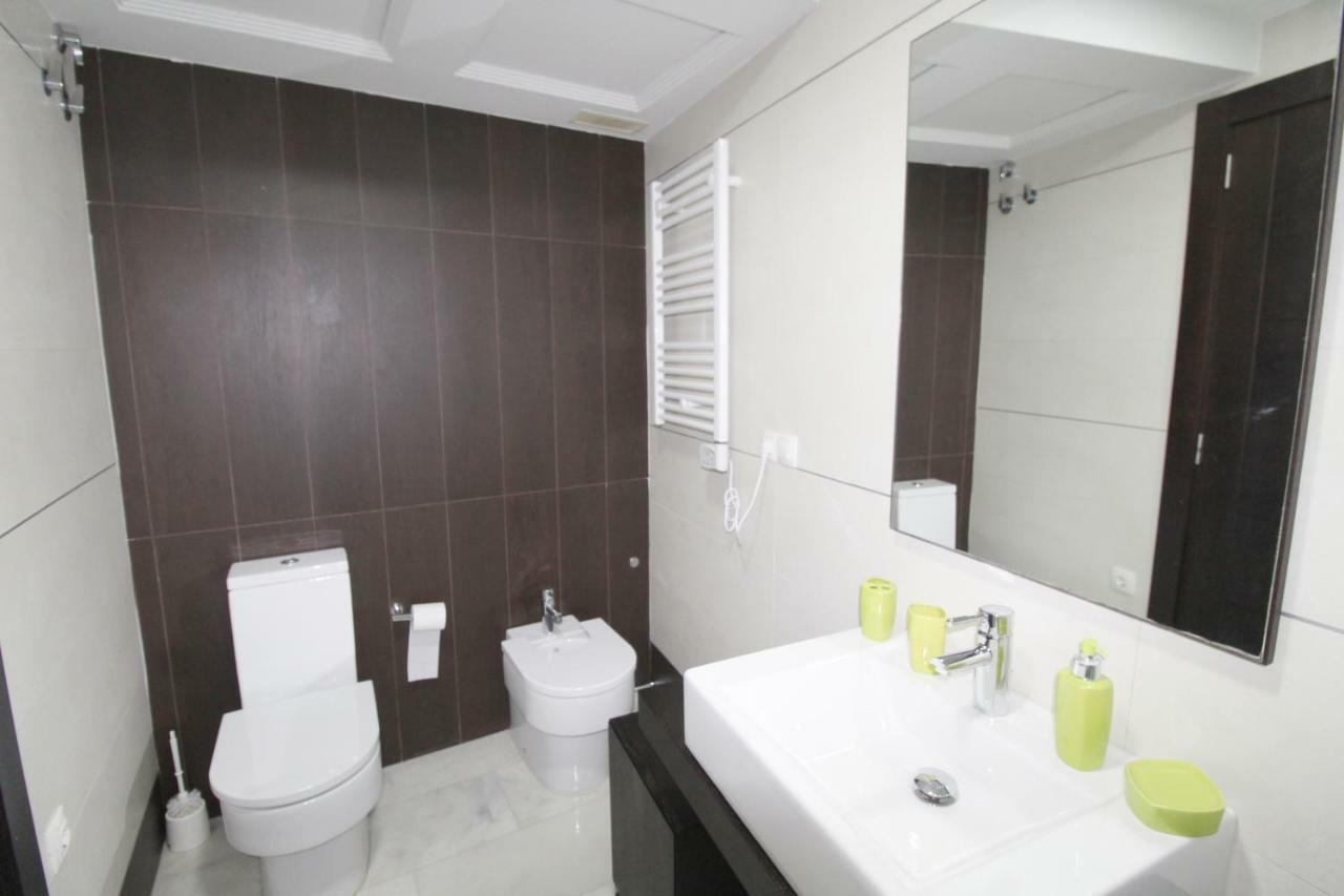 Precioso Apartamento Al Lado De Las Torres De Serrano 瓦伦西亚 外观 照片