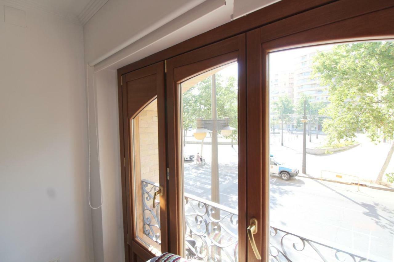 Precioso Apartamento Al Lado De Las Torres De Serrano 瓦伦西亚 外观 照片